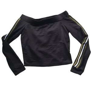 Fashion Nova Cold Shoulder Long Sleeve Crop size M